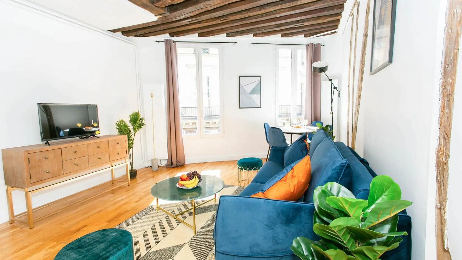Apartment Le Louvre & Rivoli - 1Br - Cityapartmentstay Paris France