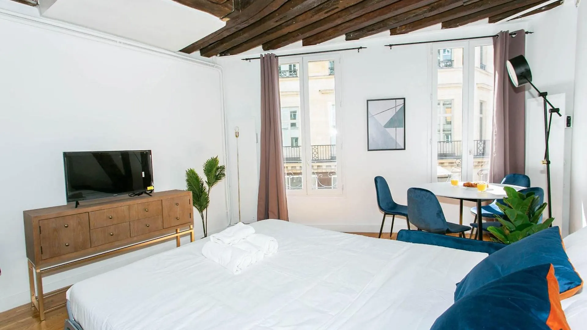 Apartment Le Louvre & Rivoli - 1Br - Cityapartmentstay Paris