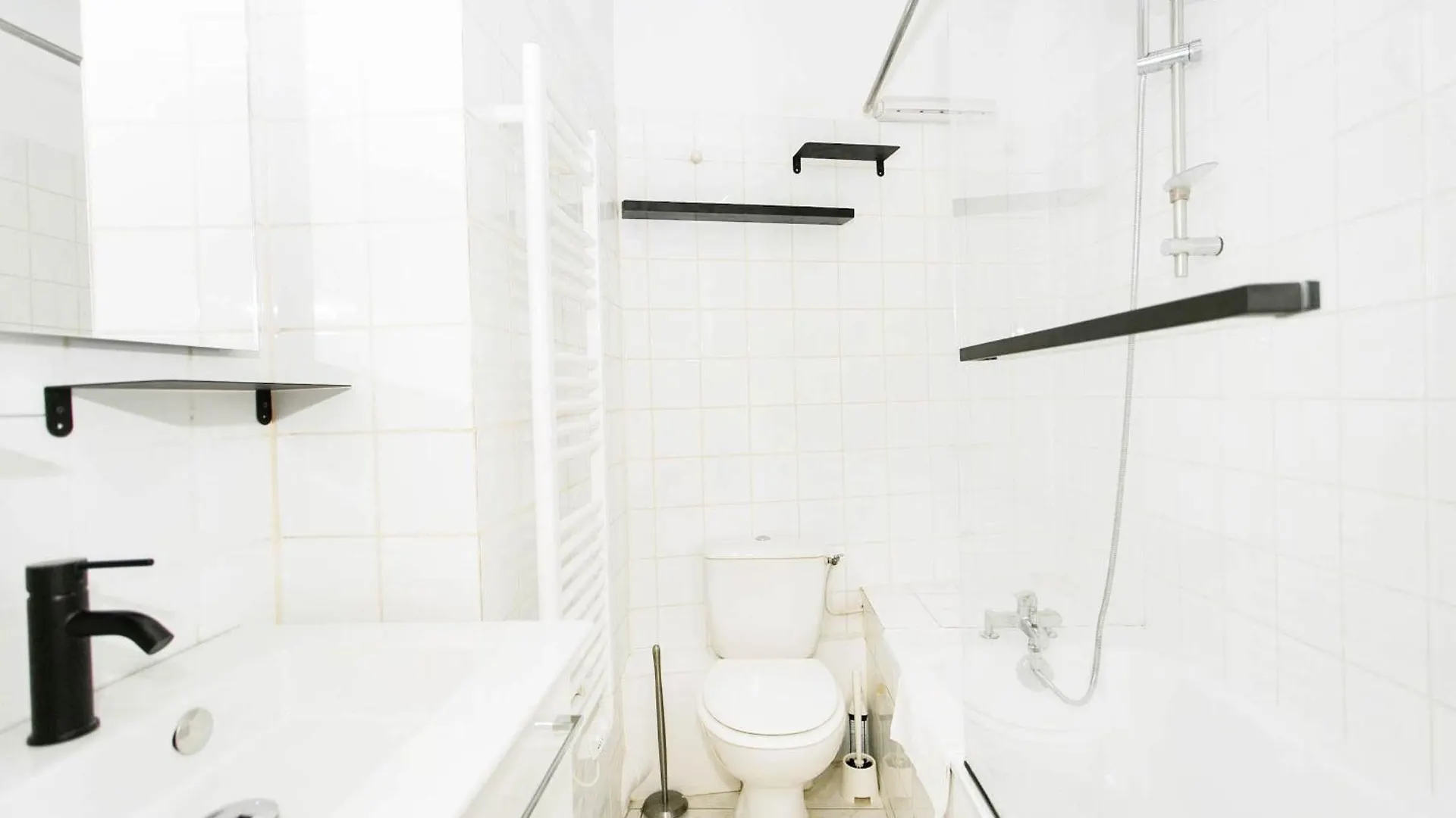 Le Louvre & Rivoli - 1Br - Cityapartmentstay Paris France